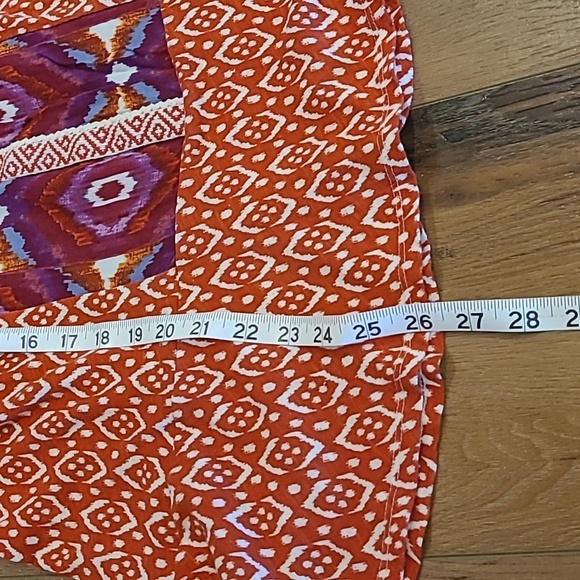 ANTHROPOLOGIE Akimi + Kin Boho Medium Top - Picture 9 of 9